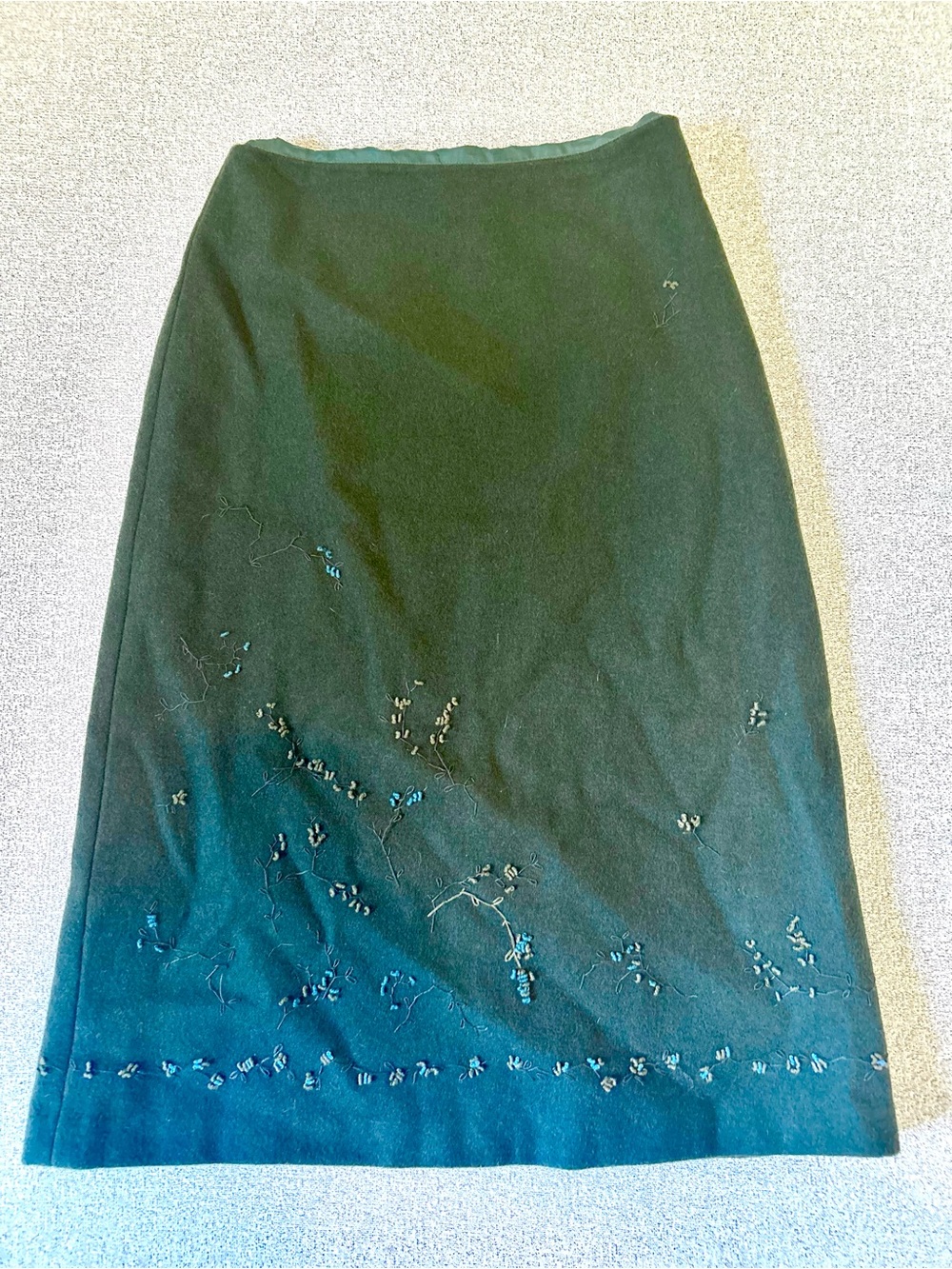 Banana Republic Vintage Wool Blend Embroidered Midi Skirt Size 2 Whimsigoth